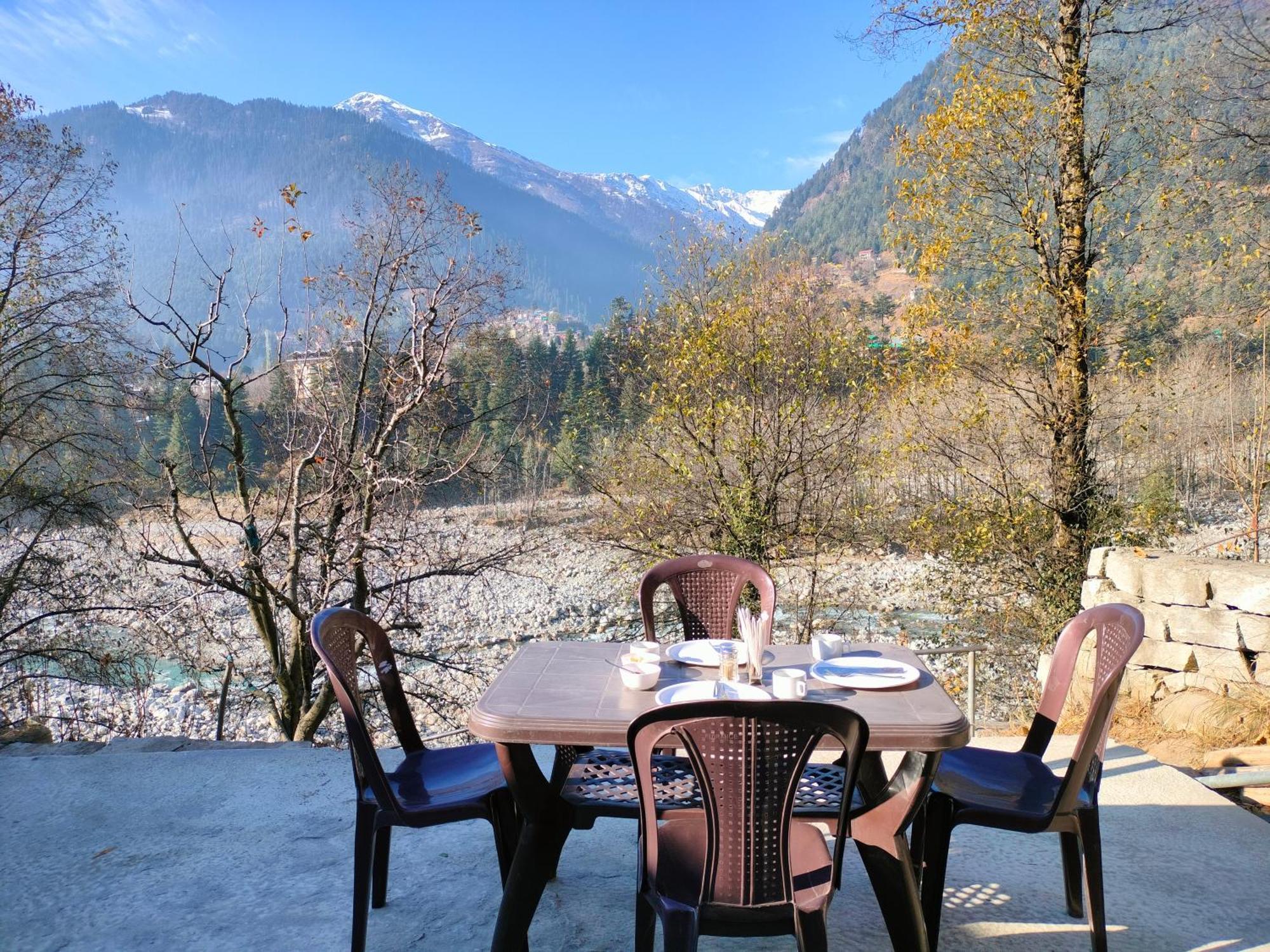 Lotus Retreat Villa Manali  Exterior photo