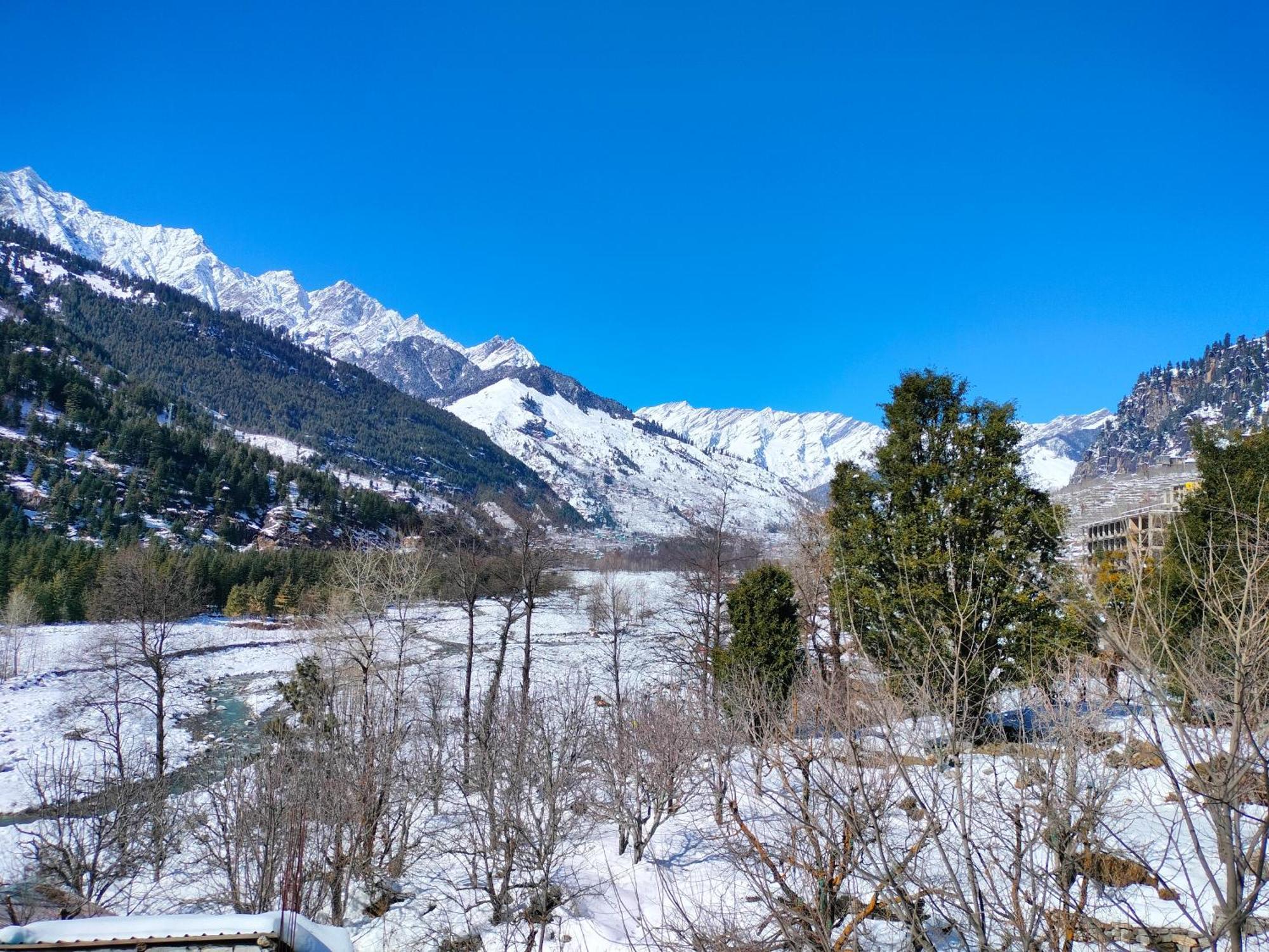 Lotus Retreat Villa Manali  Exterior photo