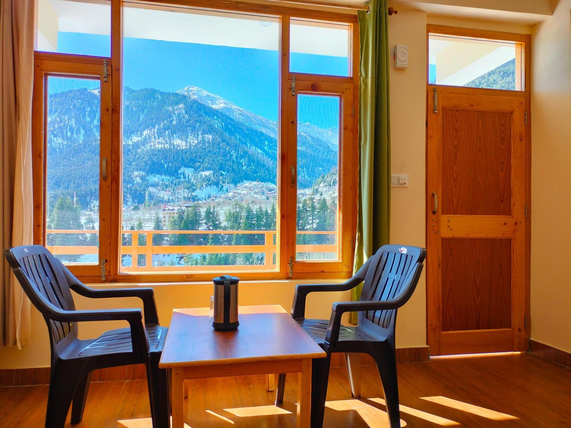 Lotus Retreat Villa Manali  Exterior photo