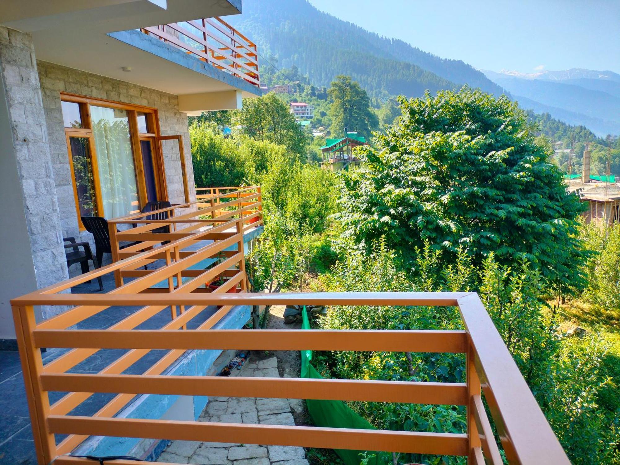 Lotus Retreat Villa Manali  Exterior photo